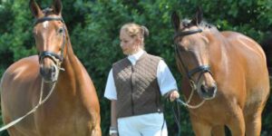 Miep met Zorro en Happy